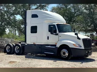 2021 INT LT625 6x4