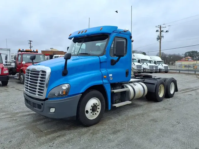 2020 FREIGHTLINER/MERCEDES CASCADIA 125c2059c18e5a601d5b3fae4310cc64172