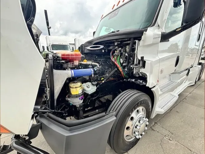 2022 Freightliner PT126SLP