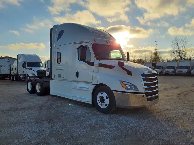 2019 FREIGHTLINER/MERCEDES NEW CASCADIA PX12664