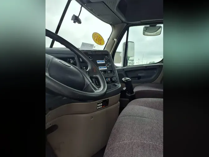 2019 FREIGHTLINER/MERCEDES CASCADIA 125c20acc2dd710824004d2272937265b43