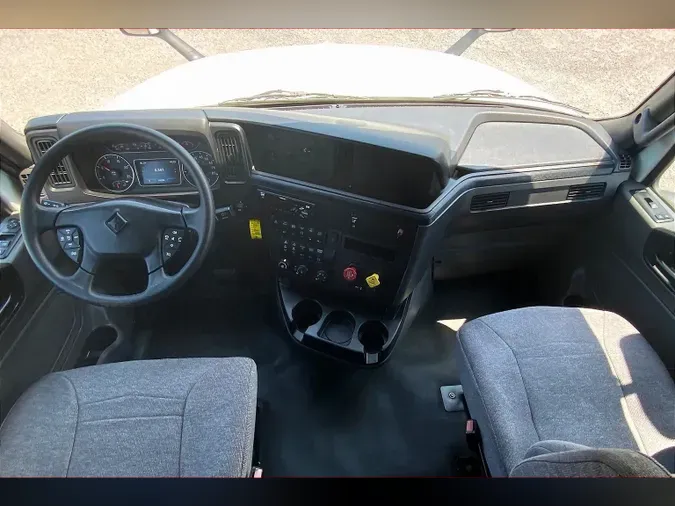 2021 INT LT625 6x4