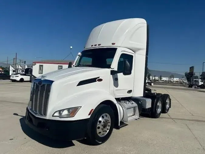 2022 Peterbilt 579