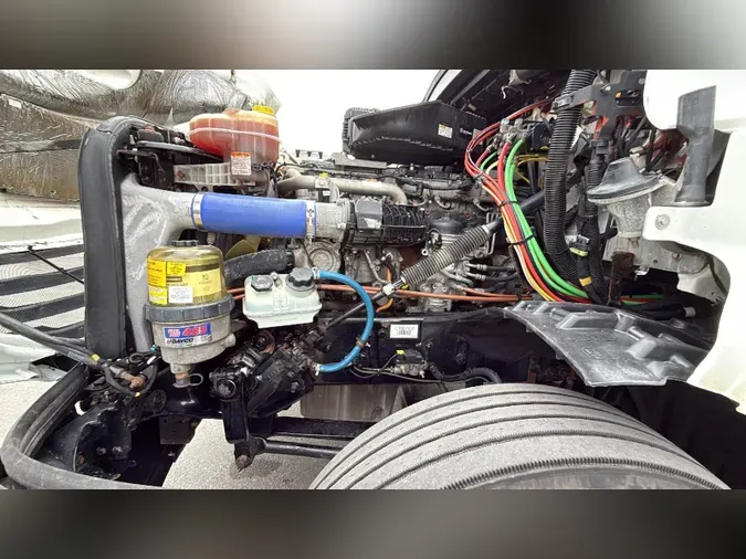 2020 Freightliner Cascadia 126c20d5dda79acabc159419937129fe607