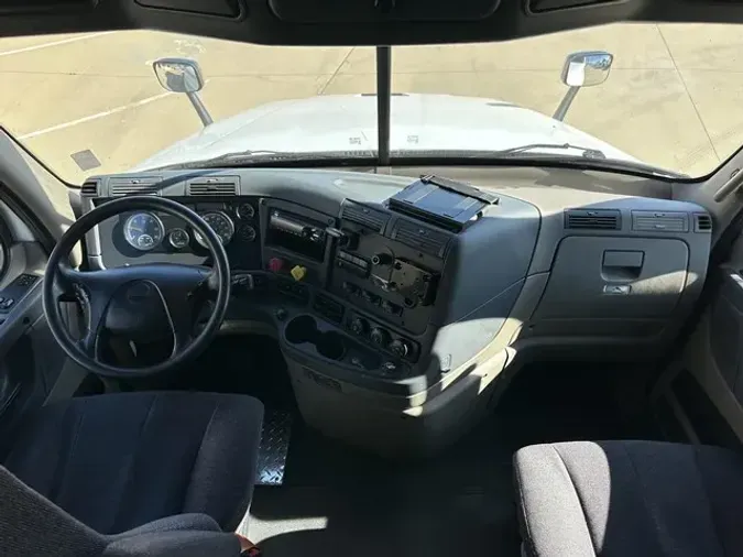 2018 FREIGHTLINER CASCADIA 125