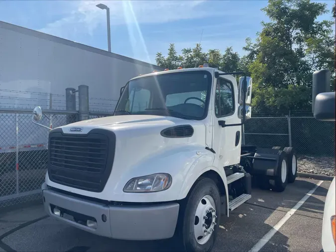 2021 Freightliner Business Class M2 112c213c06bca0c6fef1f224ad926502d9c