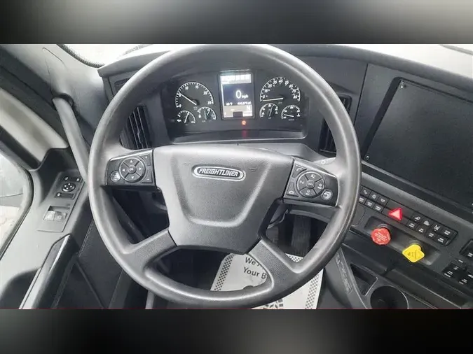2023 FREIGHTLINER CA126