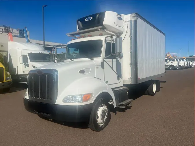 2018 Peterbilt 325