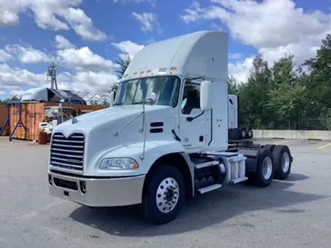 2018 Mack CXU (PINNACLE)