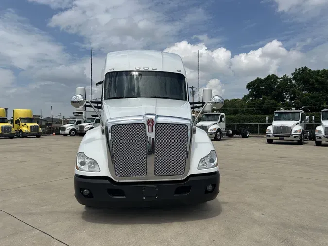 2021 Kenworth T680
