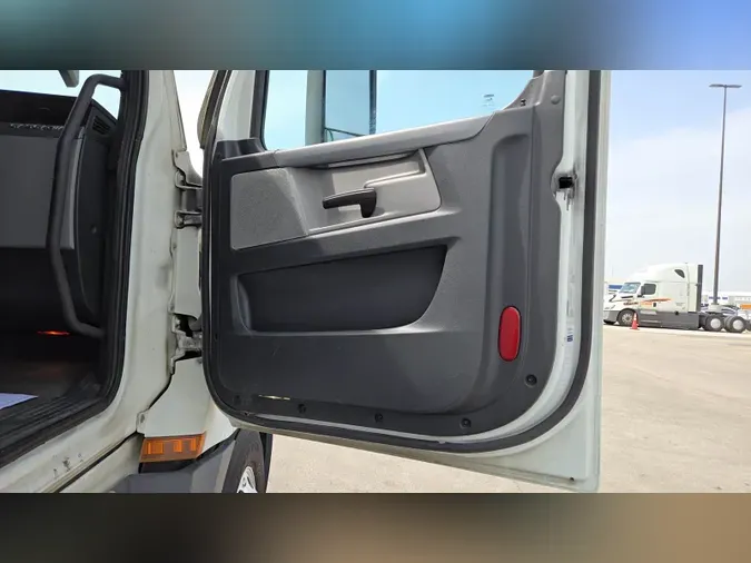 2022 Freightliner Cascadia