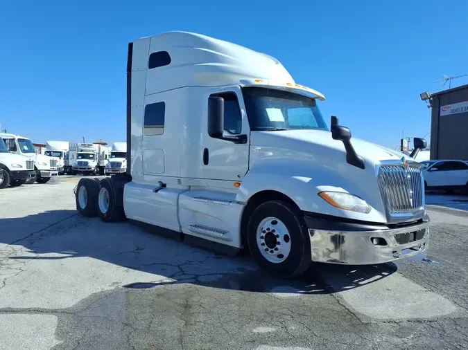 2020 NAVISTAR INTERNATIONAL LT625 SLPR CAB