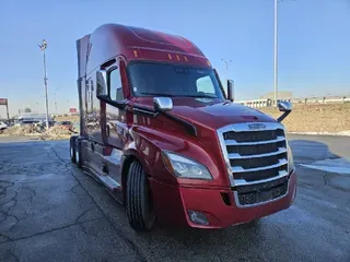 2022 FREIGHTLINER Cascadia 126