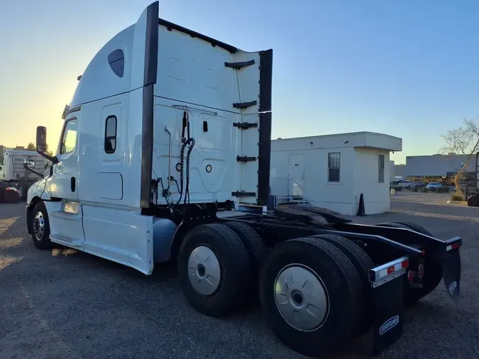 2020 FREIGHTLINER/MERCEDES NEW CASCADIA PX12664