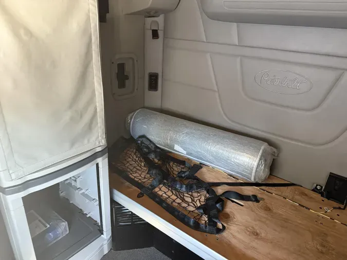 2022 Peterbilt 579c22cac2dca63c3e0295fd9f816ff3d3b