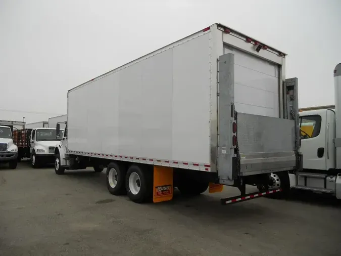 2019 Freightliner Business Class M2 106