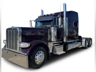 2024 Peterbilt 389