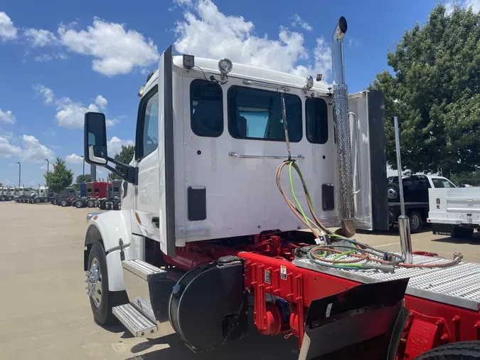 2022 Peterbilt 567