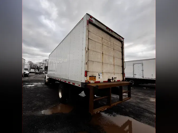 2019 FREIGHTLINER/MERCEDES M2 106