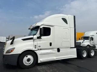 2020 Freightliner Cascadia