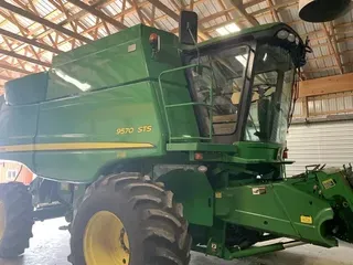 2010 JOHN DEERE 9570