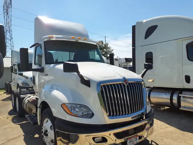 2019 NAVISTAR INTERNATIONAL LT625 DAYCAB T/A