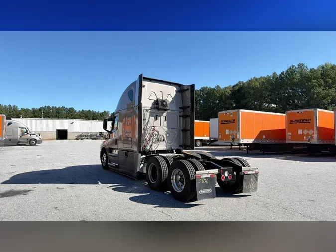 2023 Freightliner Cascadia 126