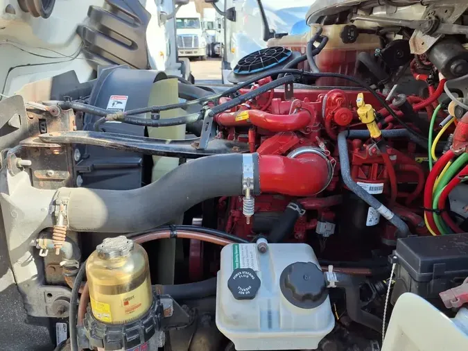 2019 FREIGHTLINER/MERCEDES M2 106