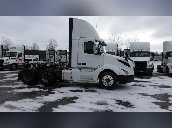 2019 Volvo VNL300