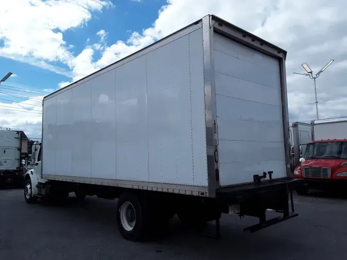 2013 FREIGHTLINER/MERCEDES M2 106