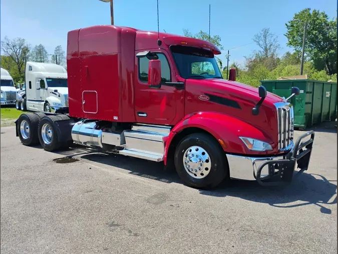 2022 Peterbilt 579