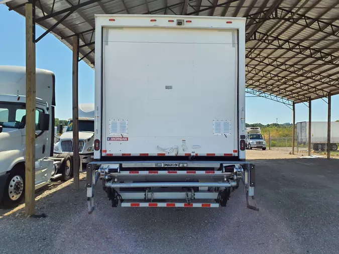 2019 FREIGHTLINER/MERCEDES M2 106