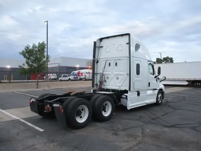 2021 FREIGHTLINER/MERCEDES NEW CASCADIA PX12664c26016e85a9db73bbfcccef998e85a42