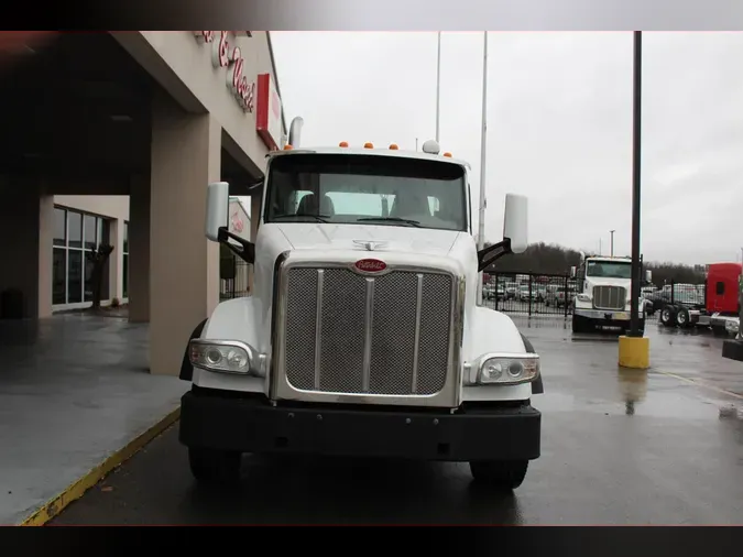 2018 Peterbilt 567