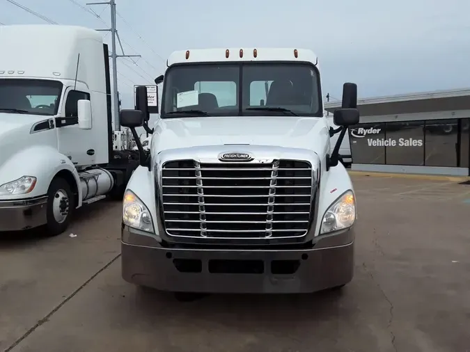 2016 FREIGHTLINER CASCADIA 125