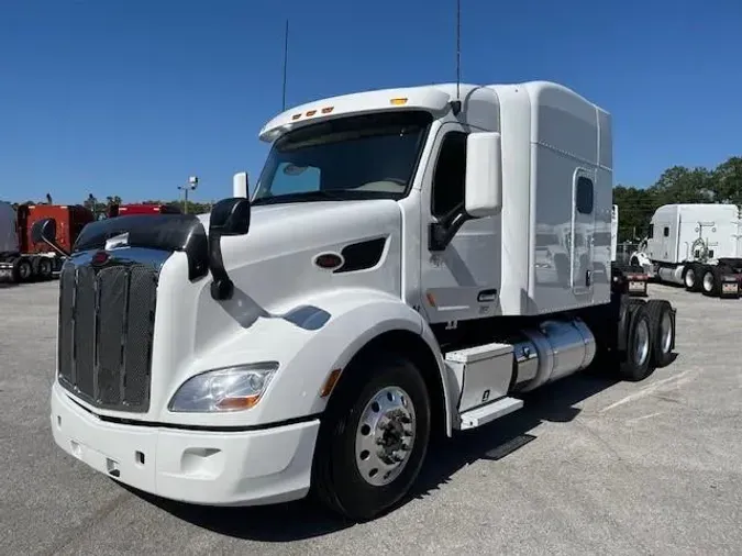 2021 Peterbilt 579