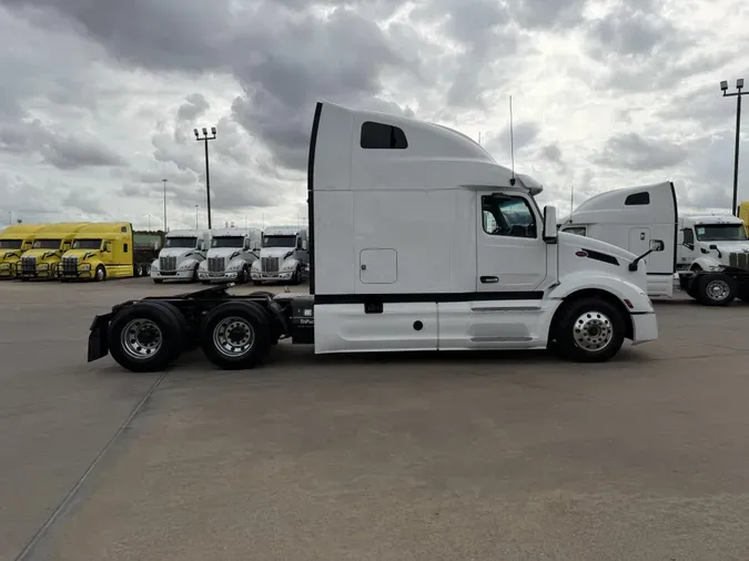 2022 Peterbilt 579c267e03e0ad703ee6835993402aa9746
