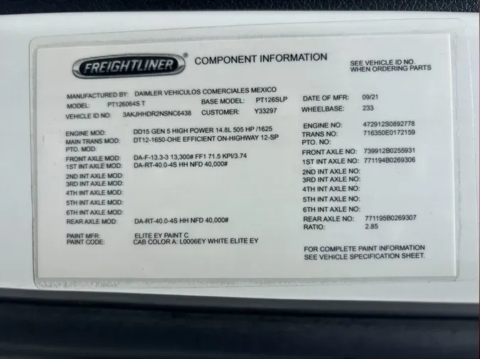 2022 Freightliner CA126SLPc2699b1d5cb5409e4a3125039df1e27f