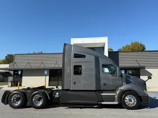 2021 Kenworth T680