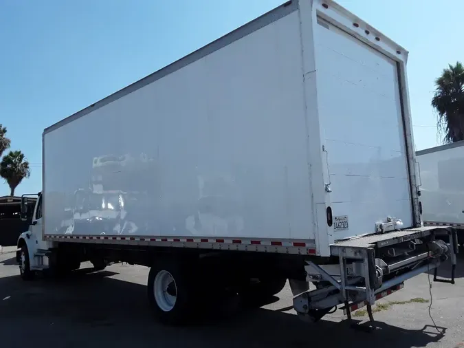 2019 FREIGHTLINER M2 106