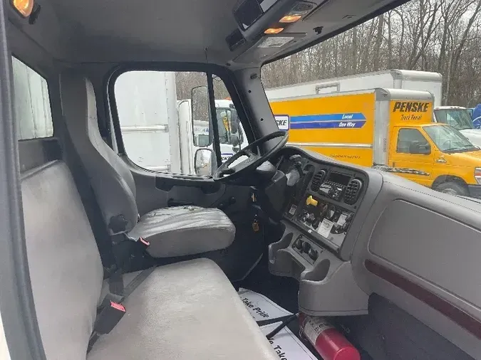 2018 Freightliner M2