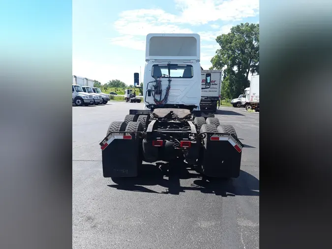 2018 NAVISTAR INTERNATIONAL LT625 DAYCAB T/A