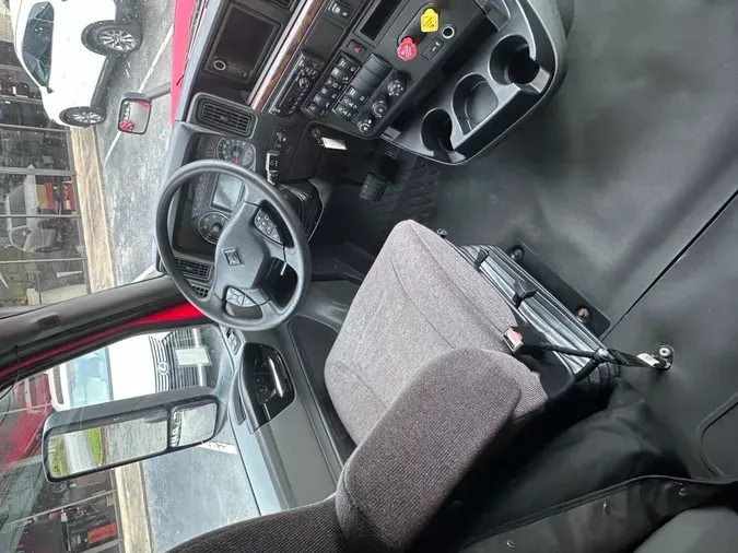2020 INTERNATIONAL LT625