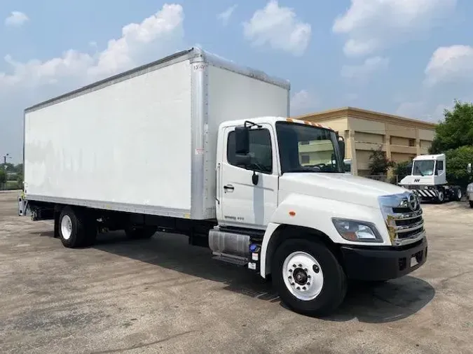 2020 Hino 268A