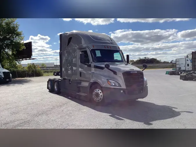 2022 Freightliner Cascadia 126c2775736fb49cf9b8278940186fb0d23