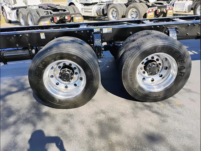 2020 Peterbilt 348c277fa041a6e5879b5436f212baef2f7