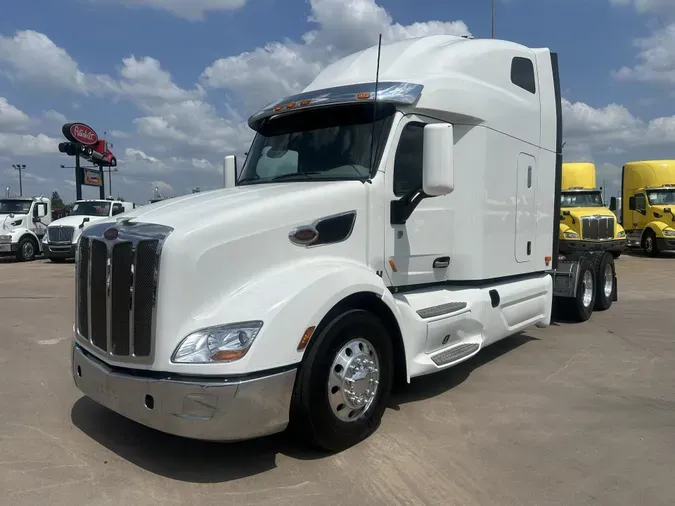 2020 Peterbilt 579