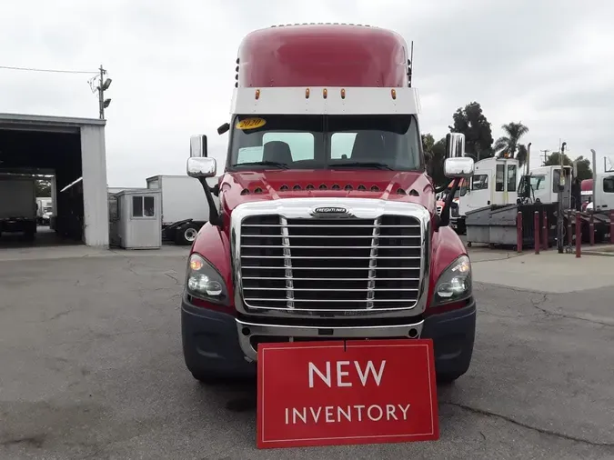 2020 FREIGHTLINER/MERCEDES CASCADIA 125c27d7912ff0e305b8d64278e737cd4f1