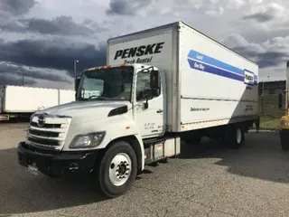 2017 HINO TRUCK 268