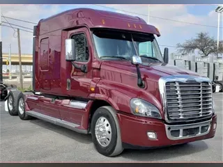 2018 Freightliner CASCADIA 125